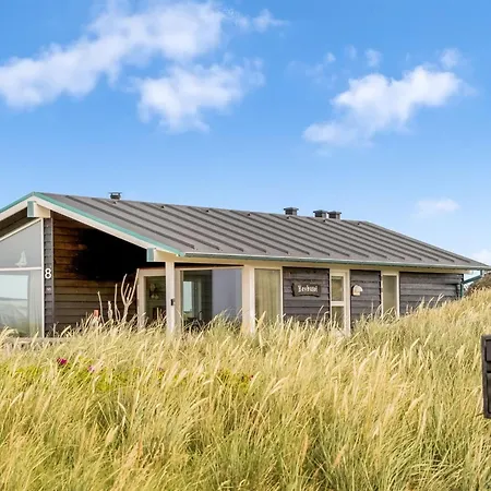 Zina - 50m From The Sea By Interhome *